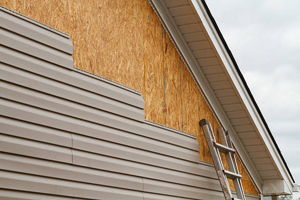 24/7 Emergency Siding Repair experts in Farrell, PA